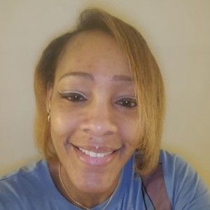 Meet your Posher, Lorriene